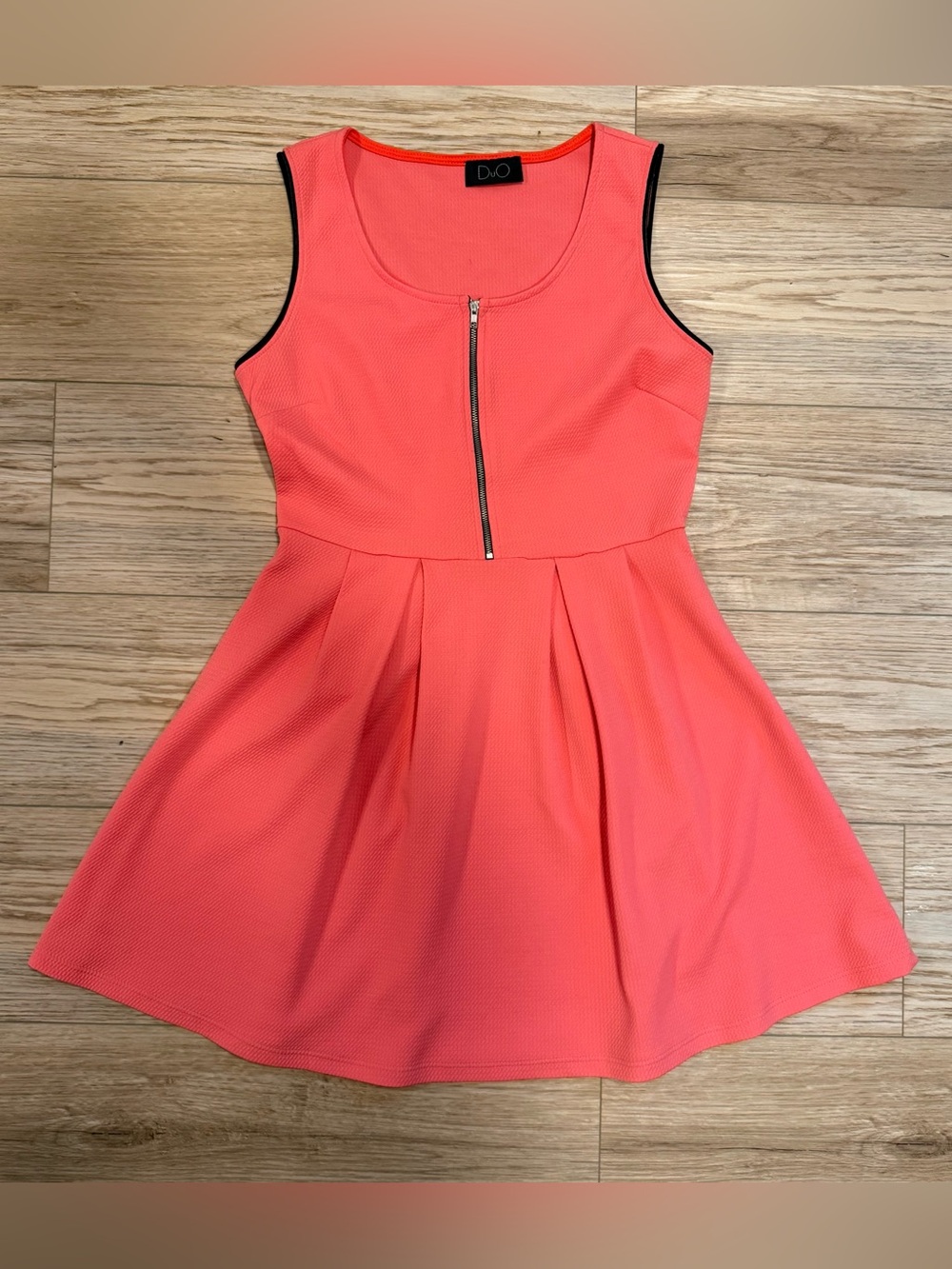 DuO Coral Zip-Front Women’s Fit & Flare Dress
